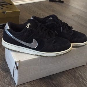 Used Nike SB Takashi 2